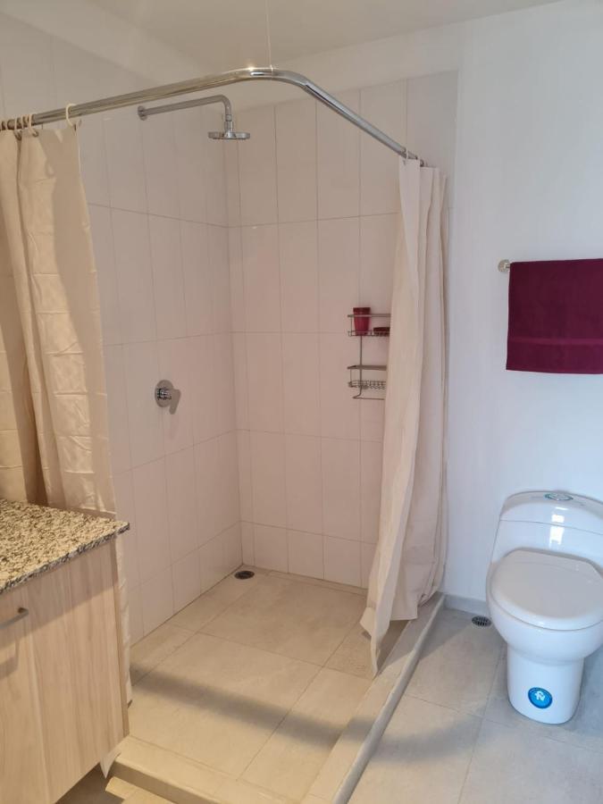 Hermoso Departamento, Centrico Y Tranquilo Quito Exterior foto